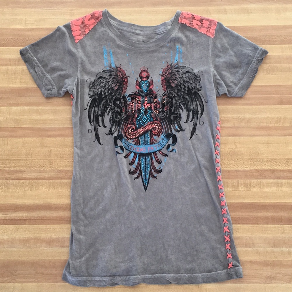 Sinful T-shirt - Like New!
